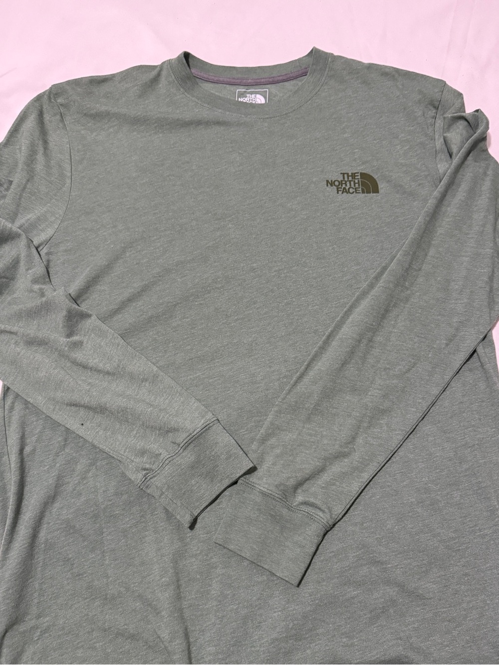 The North Face Men's Long Sleeve Crew in Sage Green